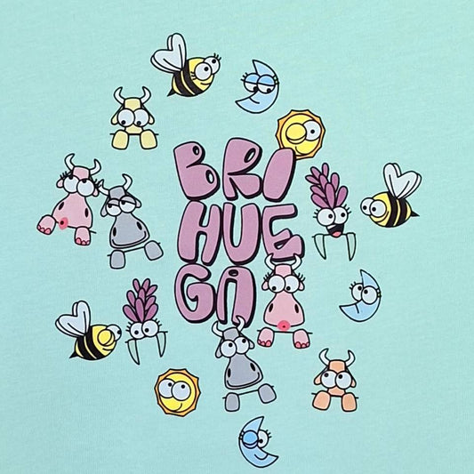 Brihuega Spain.
Mint green short-sleeved children's T-shirt.
It features a fun Kukusumusu-style graffiti and cartoon print.
Brihuega tourism.