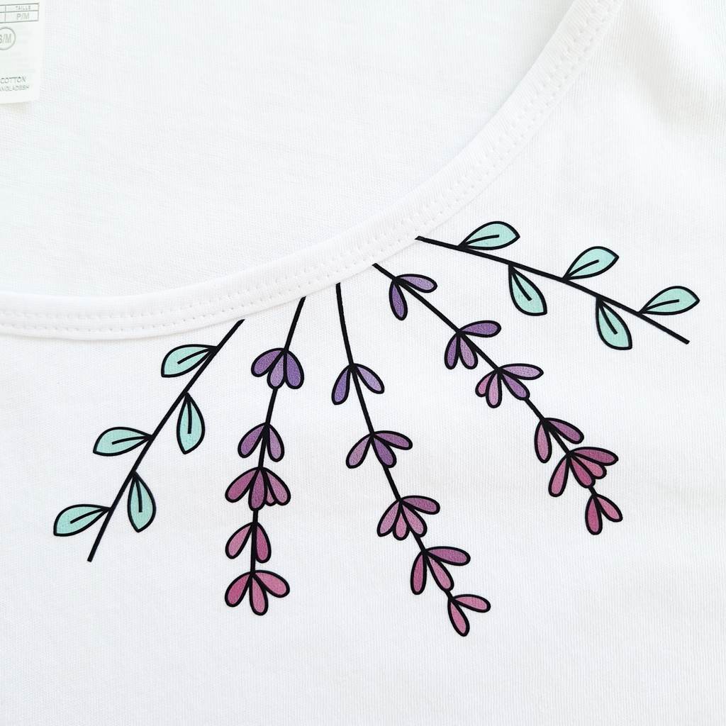Qué comprar en Brihuega.
Top blanco de tirantes para mujer con estampado de lavandas en el escote.
Es una camiseta cortita, finita y fresquita.
Ideal para el festival de la lavanda.
Para chicas.
Brihuega turismo.
Brihuega Spain.
