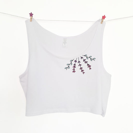 Qué comprar en Brihuega.
Top blanco de tirantes para mujer con estampado de lavandas en el escote.
Es una camiseta cortita, finita y fresquita.
Ideal para el festival de la lavanda.
Para chicas.
Brihuega turismo.
Brihuega Spain.